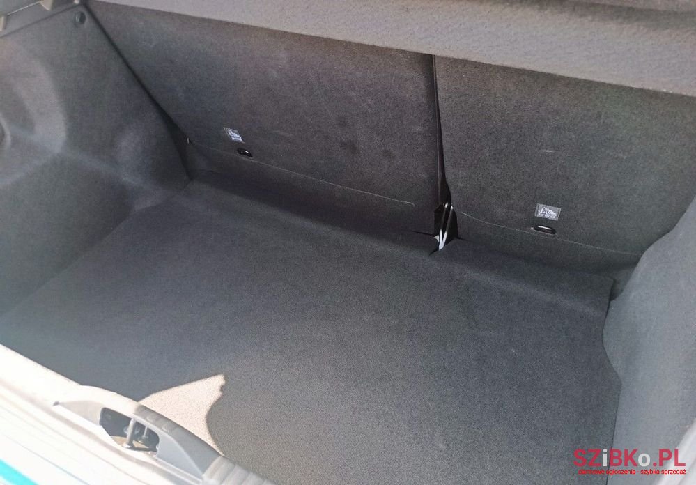 2022' Citroen C3 1.2 Puretech Shine photo #6