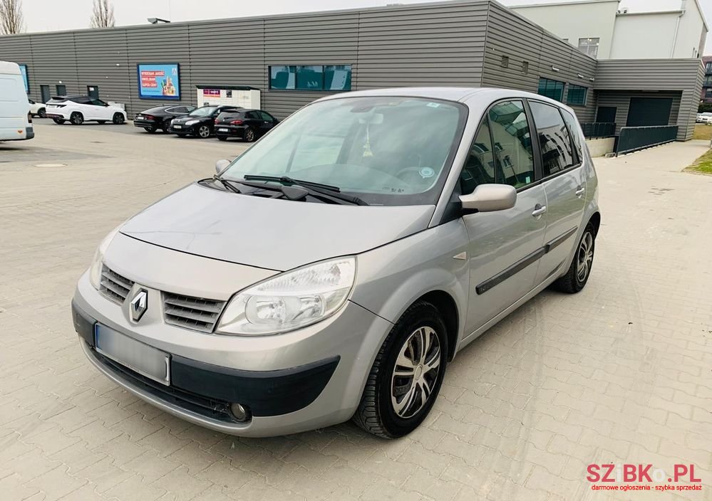2005' Renault Scenic photo #1