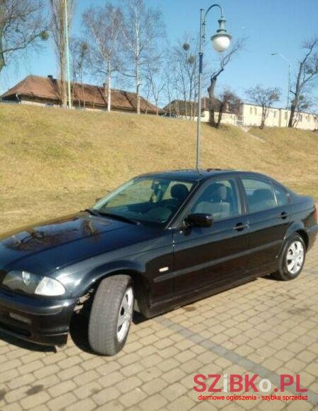 2011' Volkswagen Seria 3 photo #1