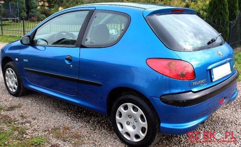 2004' Peugeot 206 photo #2