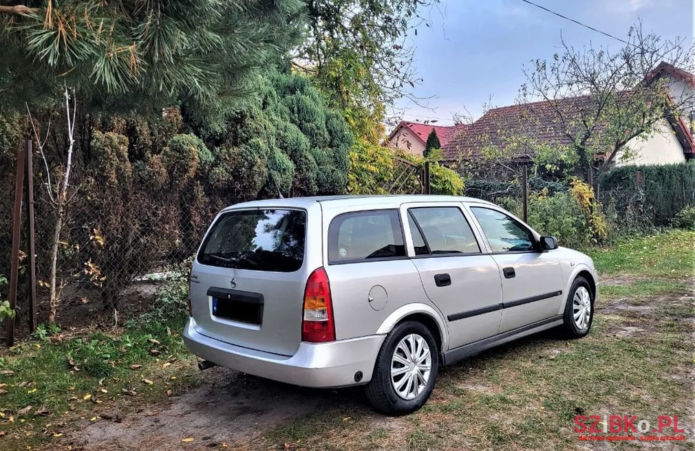 2004' Opel Astra photo #4