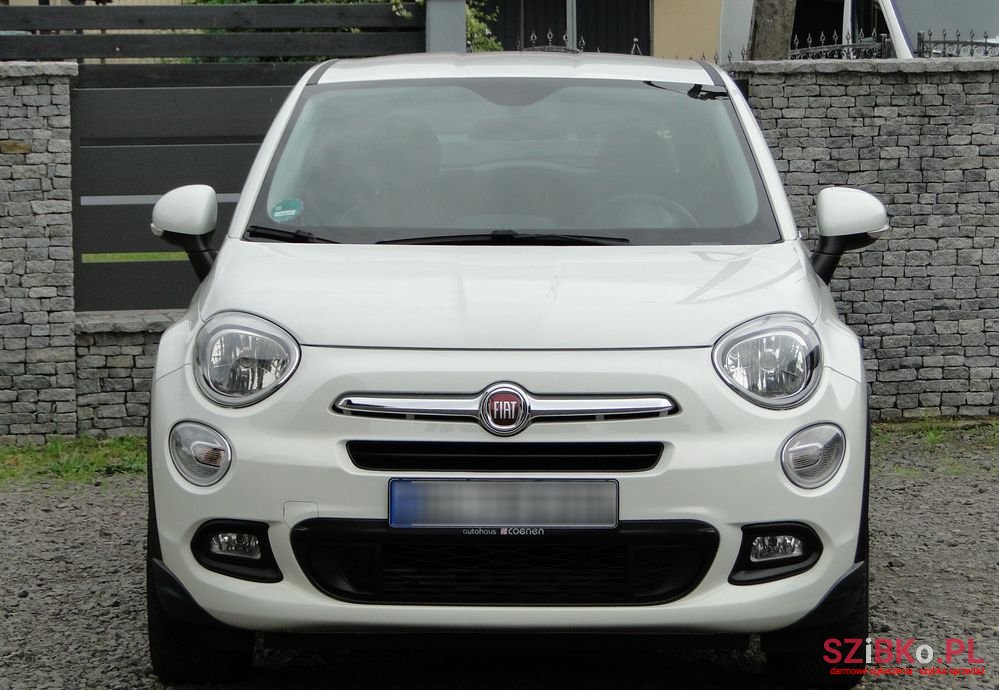 2016' Fiat 500X photo #2