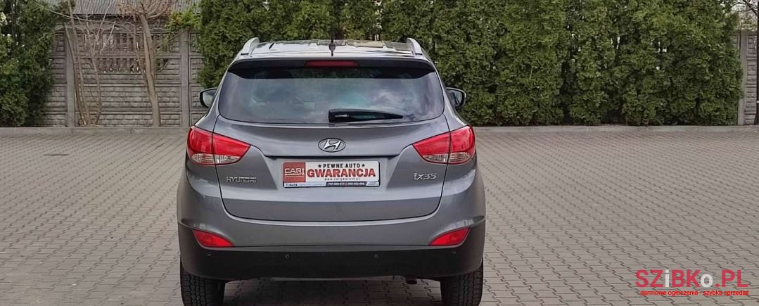 2012' Hyundai ix35 photo #2