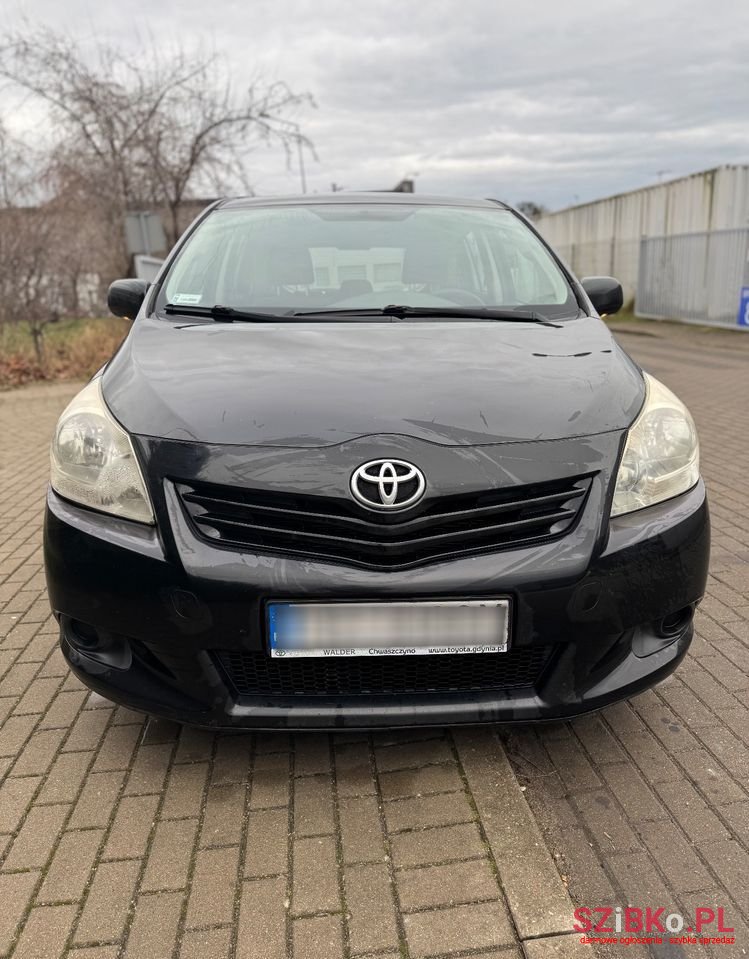 2011' Toyota Verso 1.6 Sol photo #6