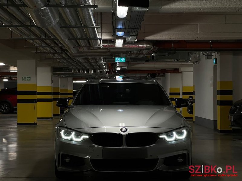2017' BMW 4 Series 418D photo #3