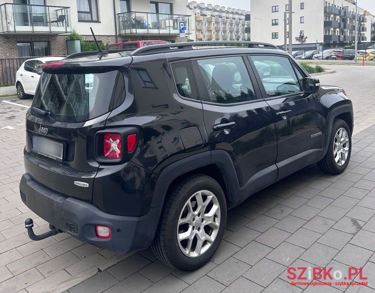 2015' Jeep Renegade photo #5