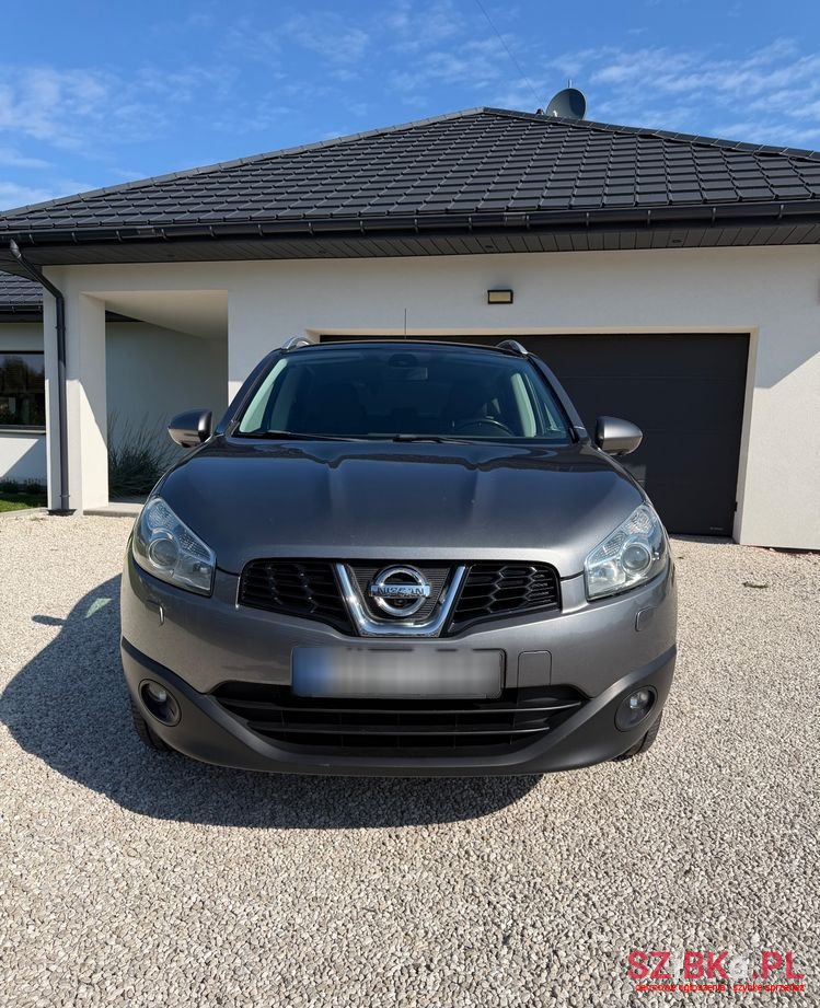 2013' Nissan Qashqai 2.0 Tekna Premium photo #4