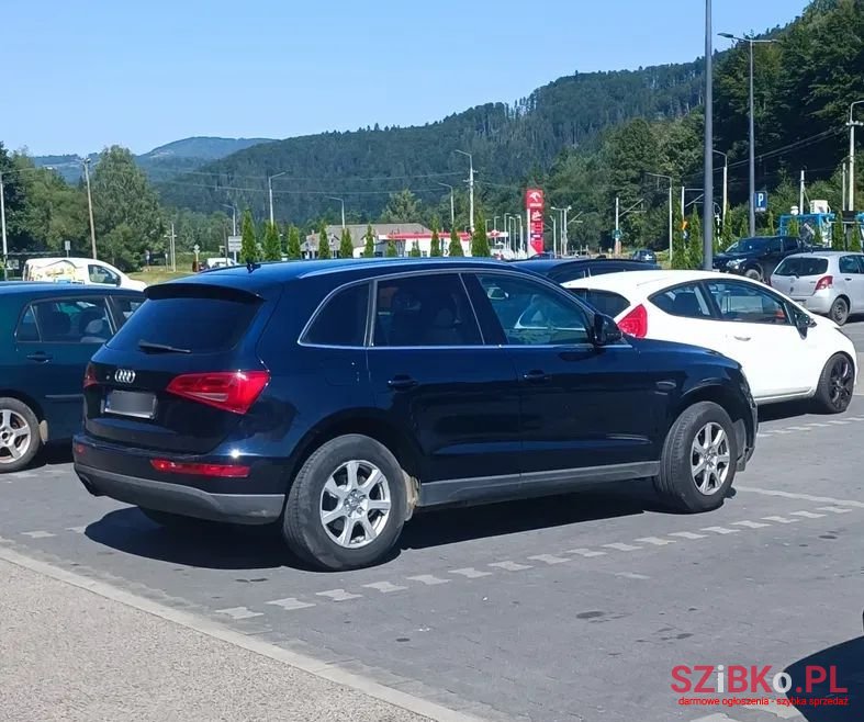 2010' Audi Q5 photo #2