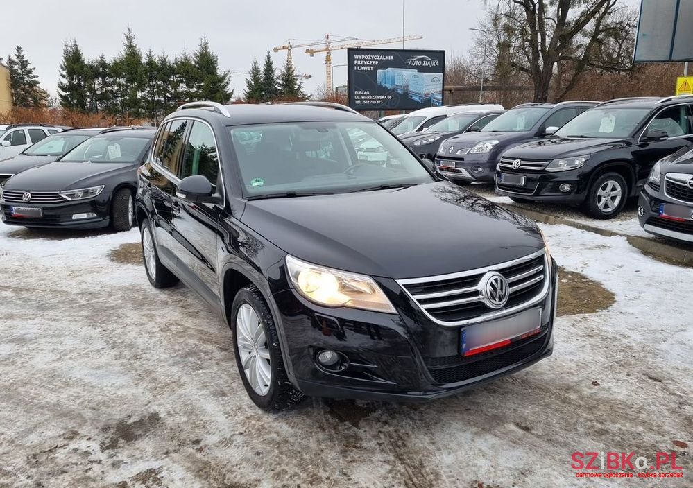 2008' Volkswagen Tiguan photo #5