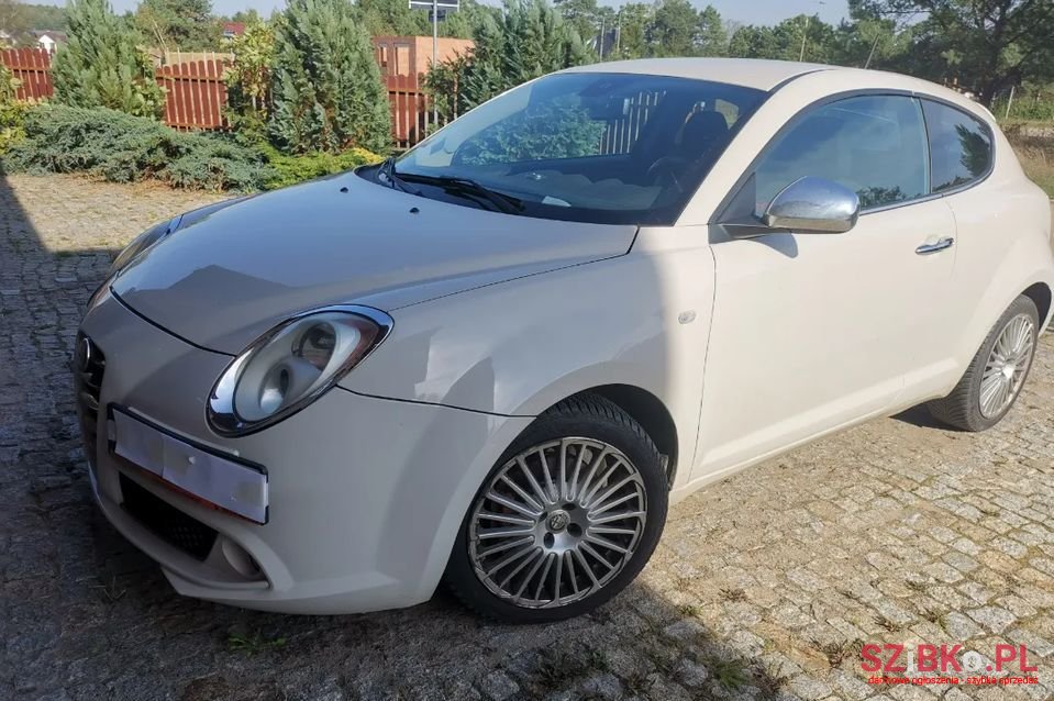 2008' Alfa Romeo MiTo photo #1