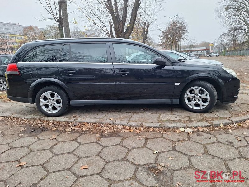 2008' Opel Vectra 1.9 Cdti Elegance photo #3