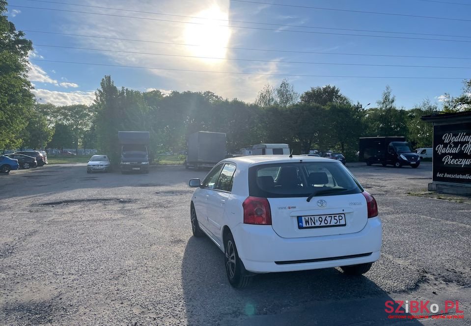 2007' Toyota Corolla photo #2