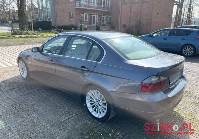 2005' BMW 3 Series photo #5