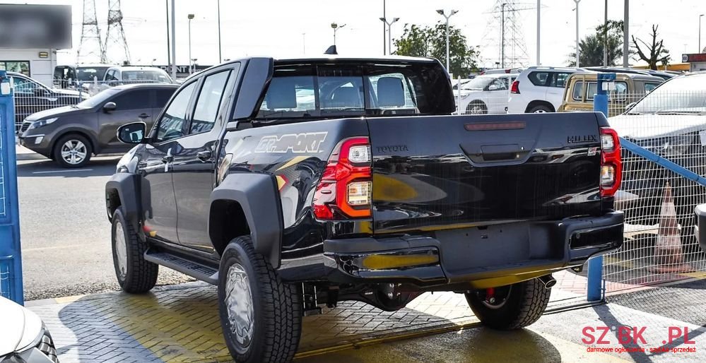 2024' Toyota Hilux photo #6