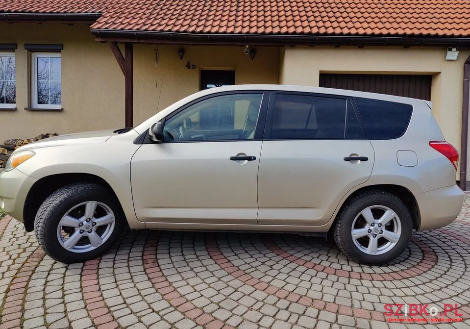 2007' Toyota RAV4 photo #4