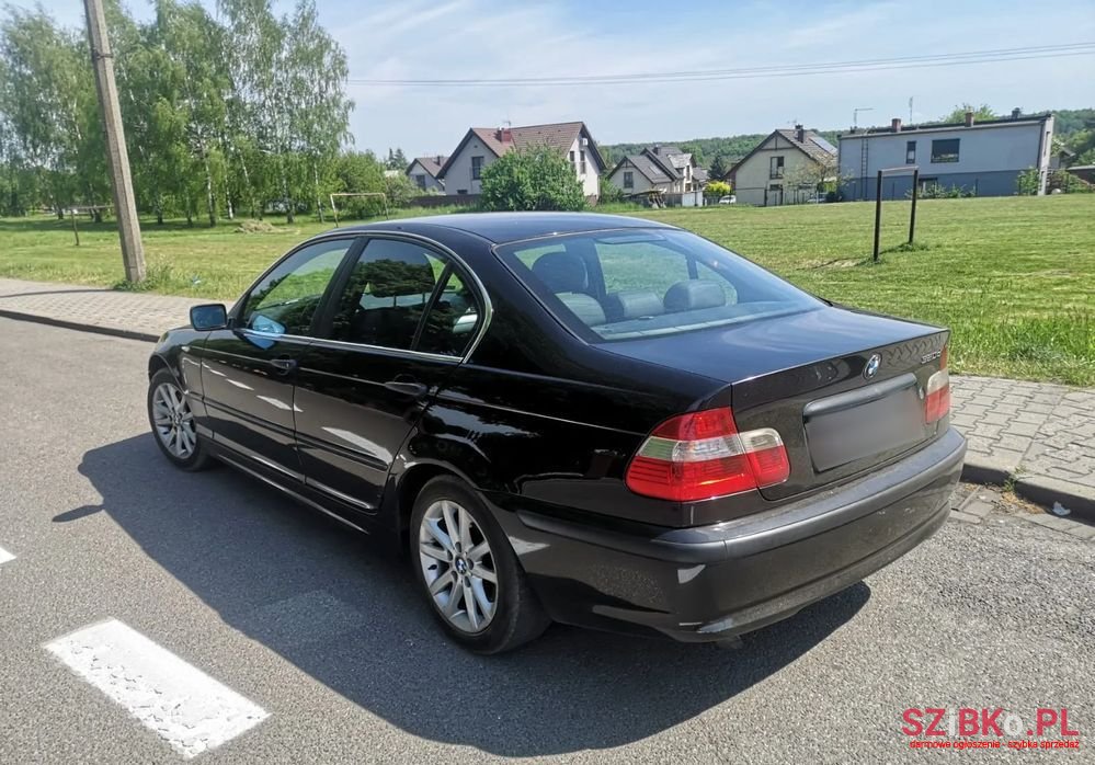 2004' BMW 3 Series 320D photo #3