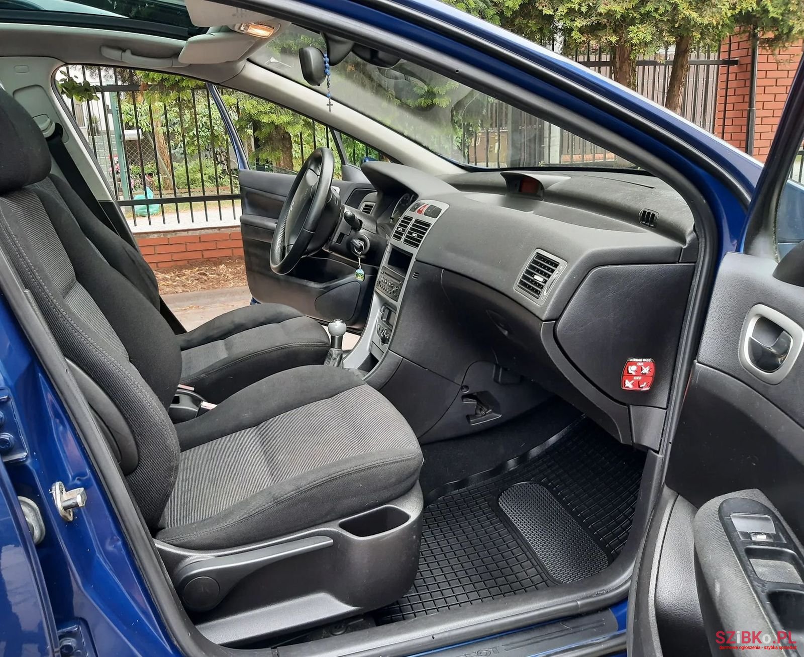 2004' Peugeot 307 photo #5