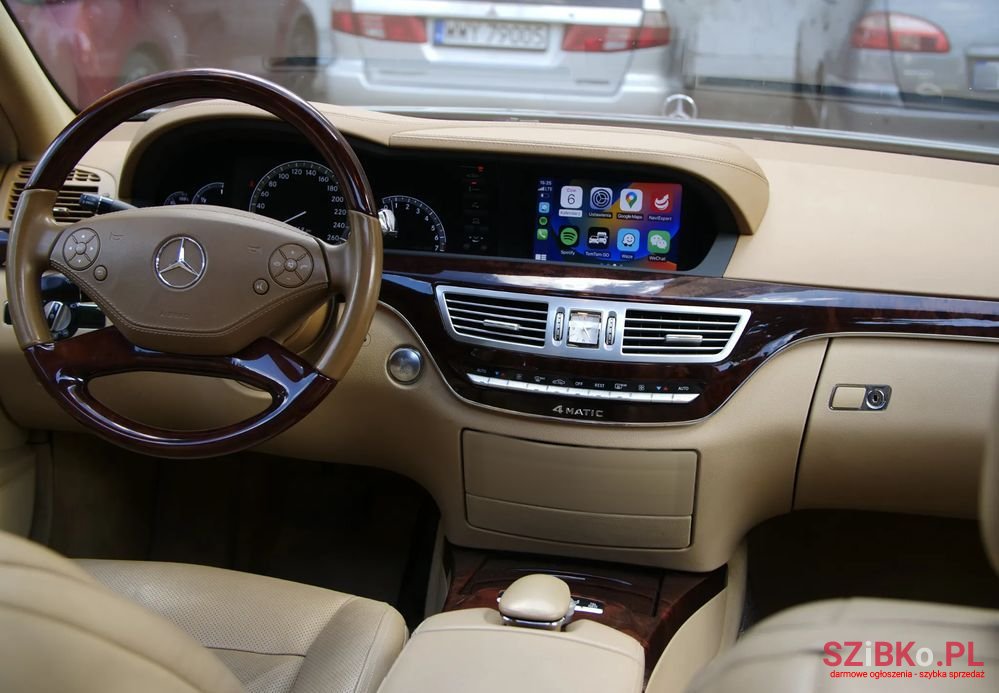 2012' Mercedes-Benz S-Class photo #6