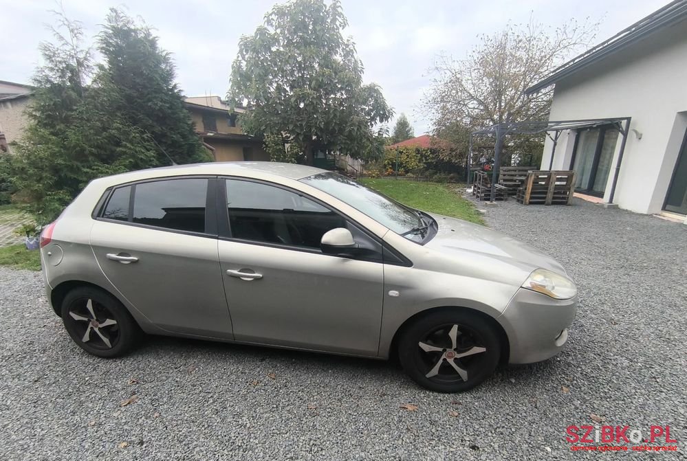 2008' Fiat Bravo 1.9 Multijet Active photo #2