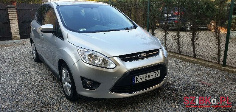 2012' Ford C-MAX photo #2