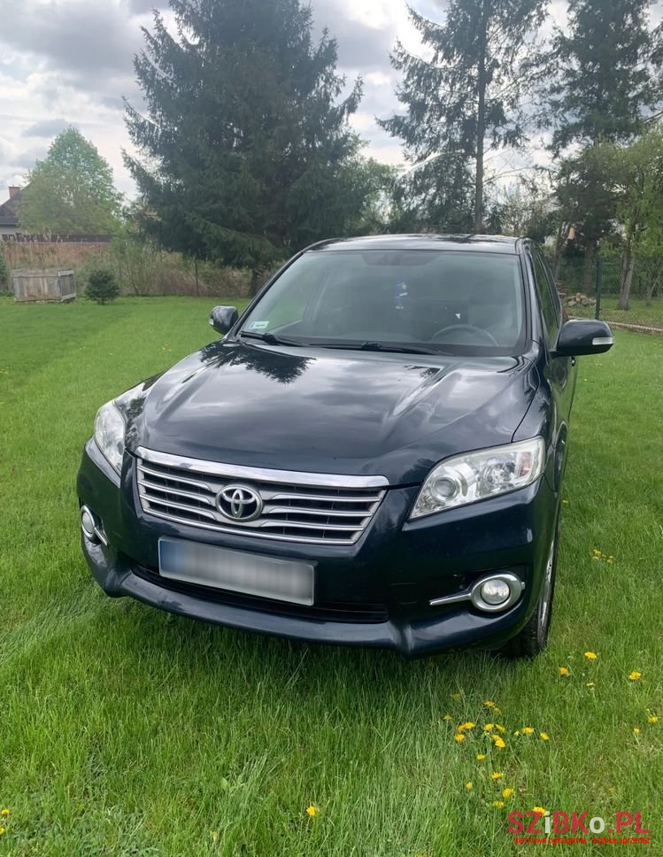 2010' Toyota RAV4 photo #1