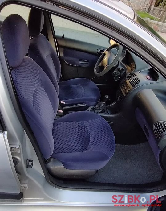 2003' Peugeot 206 photo #6