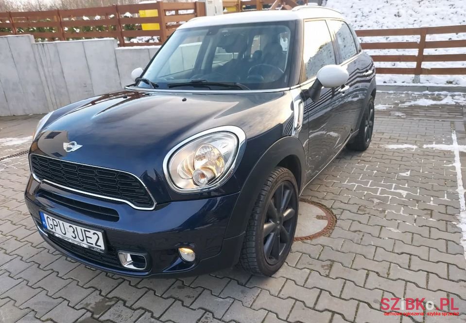 2011' MINI Countryman photo #1