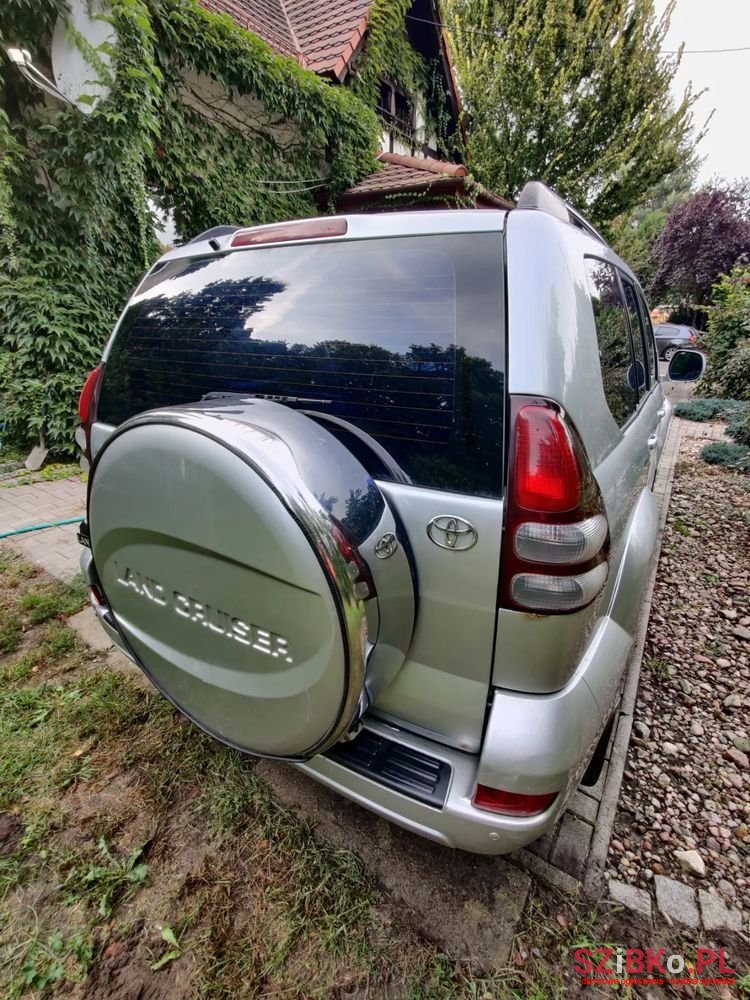 2006' Toyota Land Cruiser photo #6