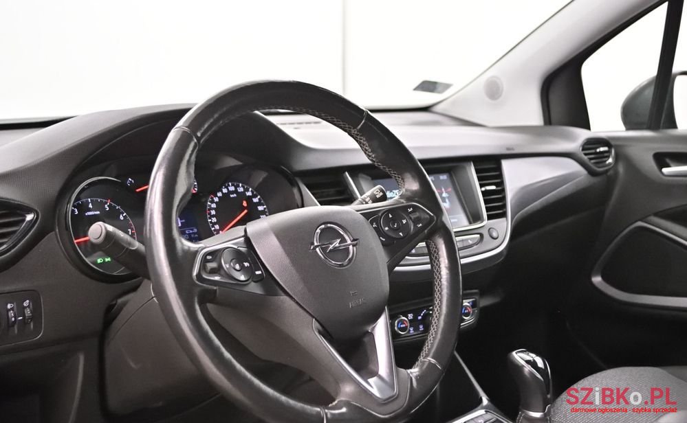 2021' Opel Crossland 1.2 Ultimate Pack photo #2