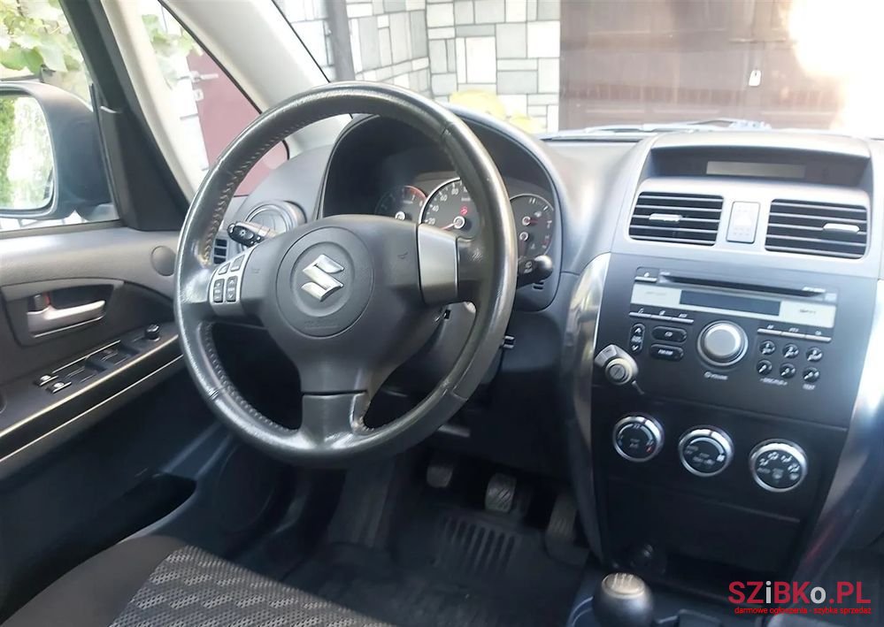 2007' Suzuki SX4 photo #6