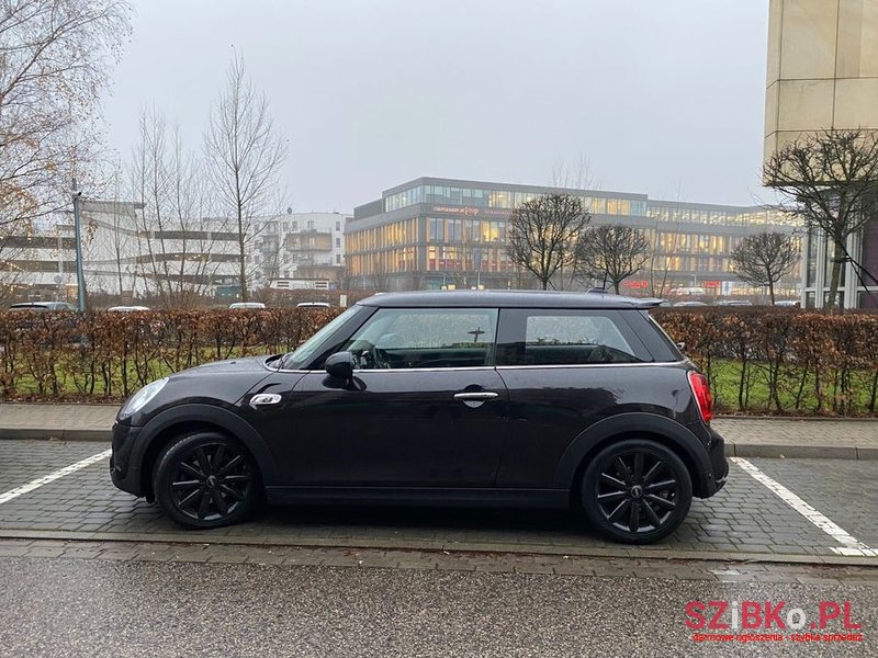 2015' MINI Cooper S Sport photo #2