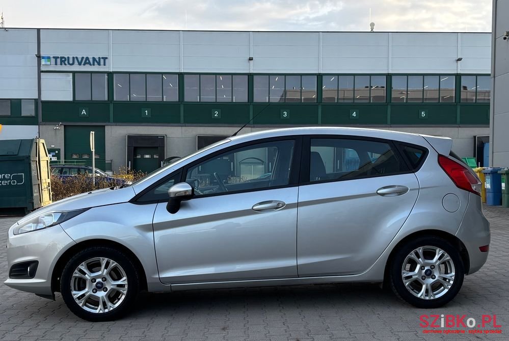 2016' Ford Fiesta 1.25 Celebration photo #4