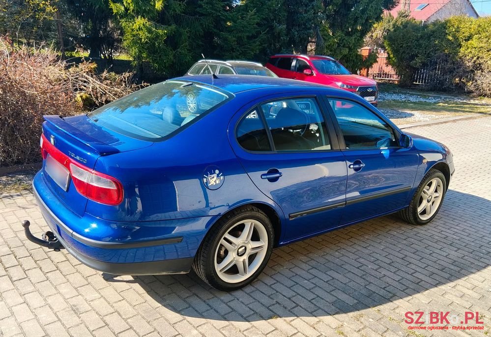 1999' SEAT Toledo photo #4