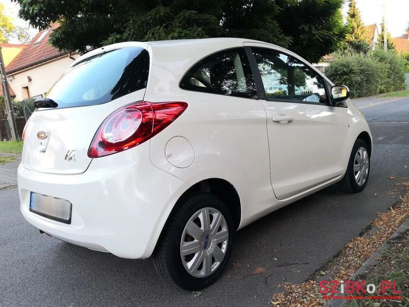 2011' Ford Ka 1.2 Trend+ Eu5 photo #3