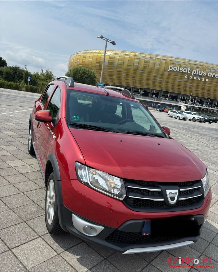 2013' Dacia Sandero Tce 90 Celebration photo #2