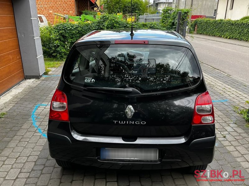 2008' Renault Twingo photo #6