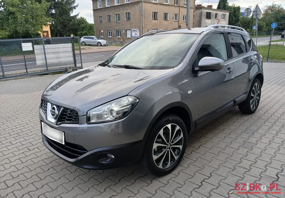 2012' Nissan Qashqai 1.6 I-Way photo #3