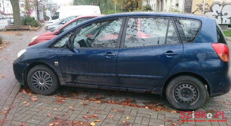 2003' Toyota Corolla photo #1