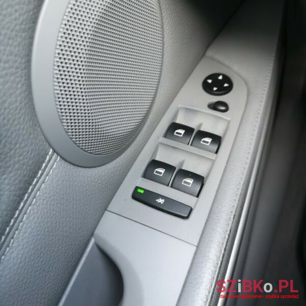 2006' BMW Seria 3 photo #1