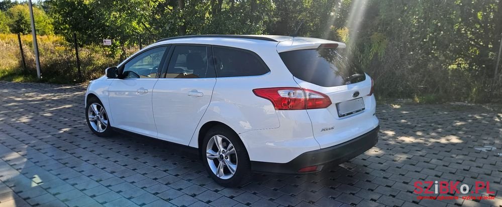 2012' Ford Focus photo #4