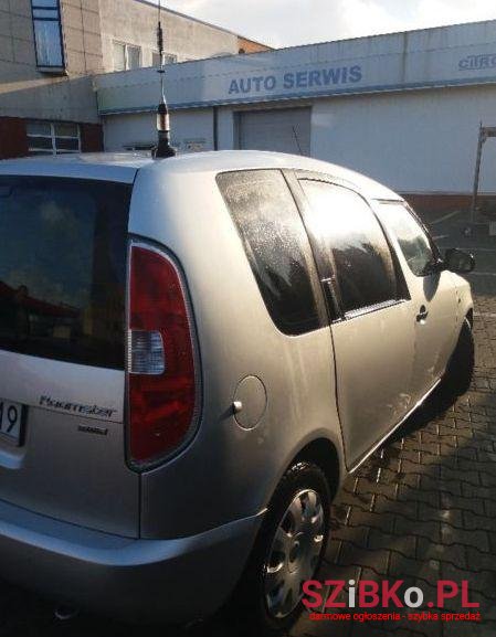 2007' Skoda Roomster photo #1