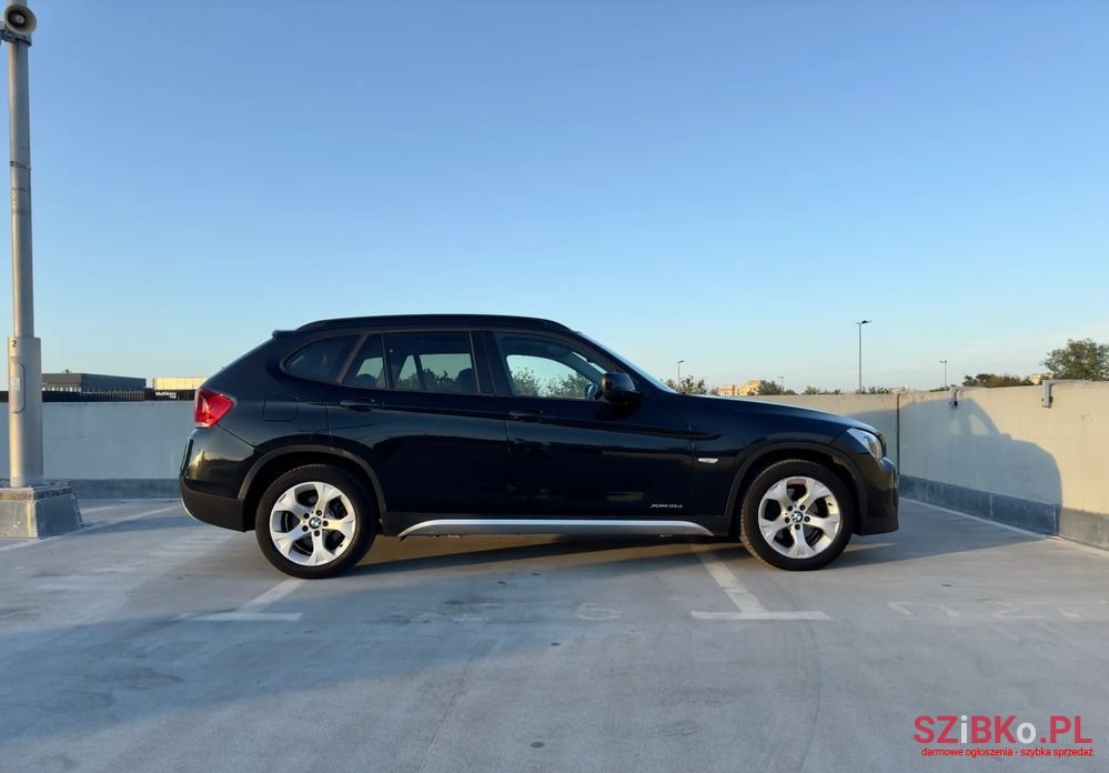 2011' BMW X1 Xdrive18D photo #3