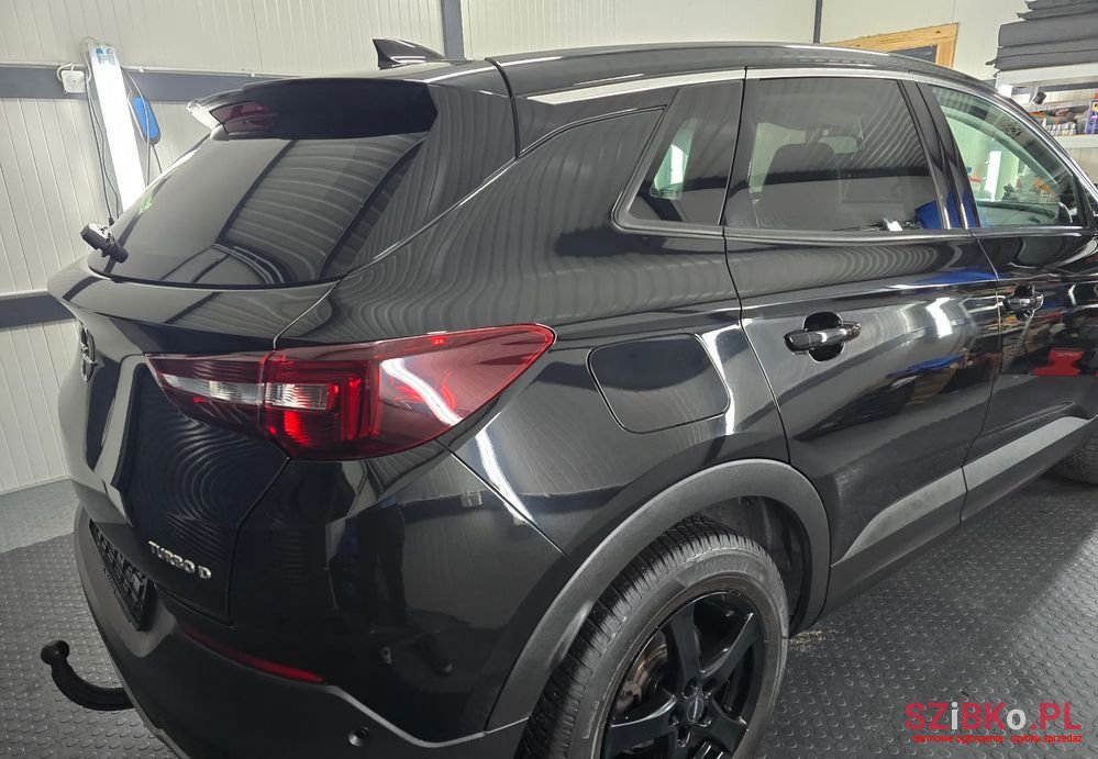 2018' Opel Grandland X photo #5