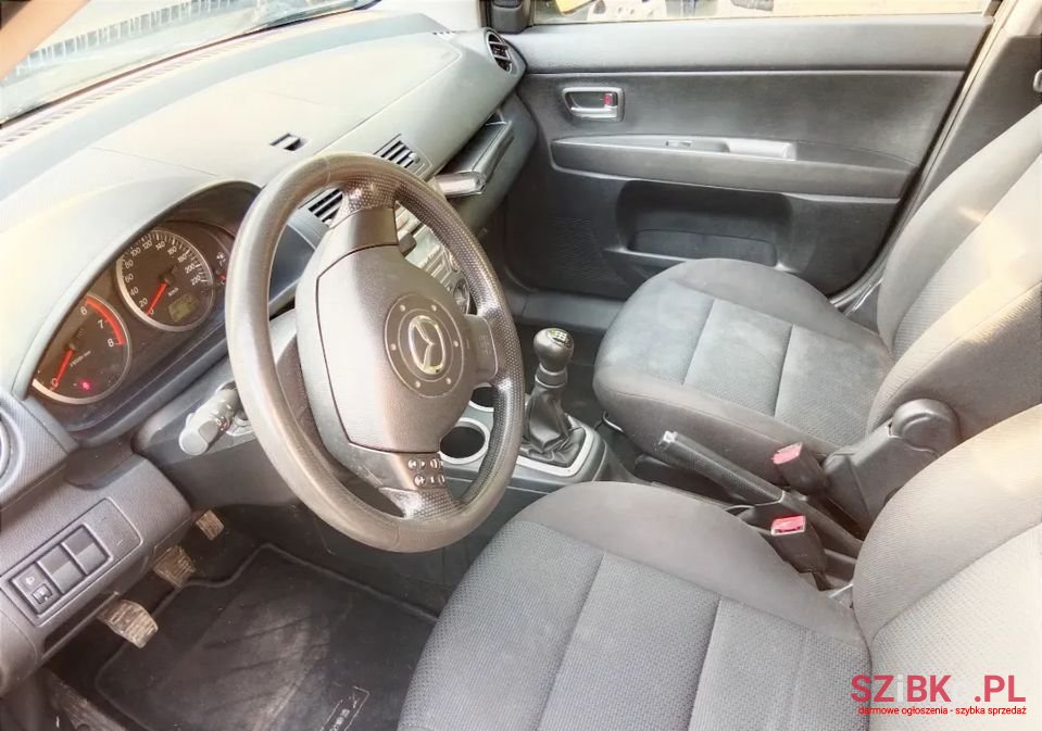 2008' Mazda 2 photo #6