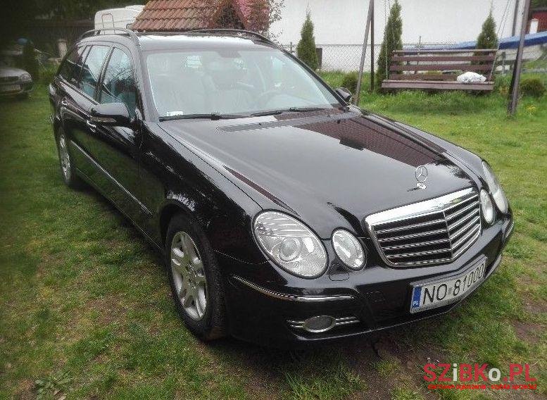 2006' Mercedes-Benz Klasa E photo #1