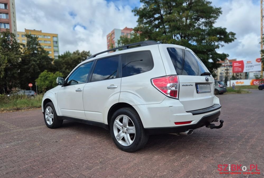 2009' Subaru Forester photo #4