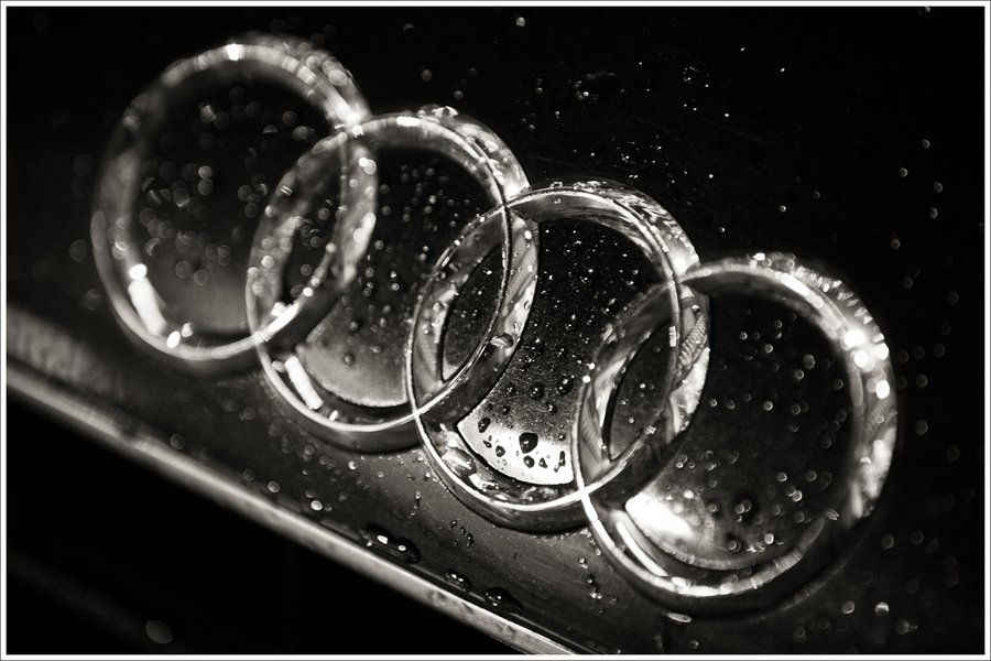Munich prosecutors arrest Audi employee in emissions probe