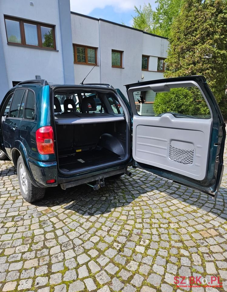 2002' Toyota RAV4 2.0 Vvt-I 4X4 photo #6