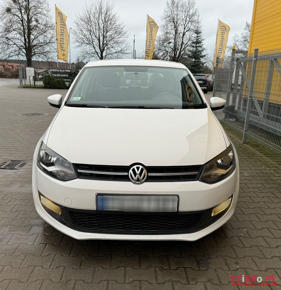 2012' Volkswagen Polo photo #6