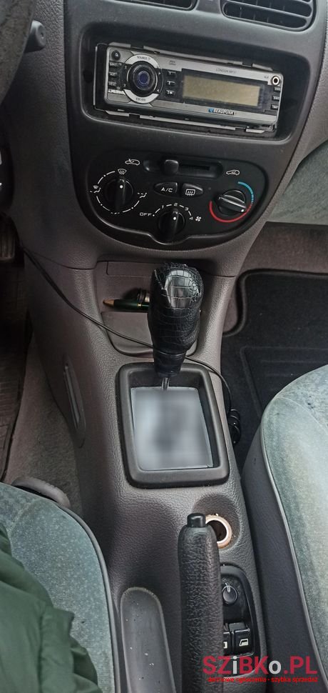 2000' Peugeot 206 1.4 Xt photo #4